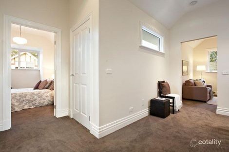 Property photo of 2/4 Maple Street Blackburn VIC 3130