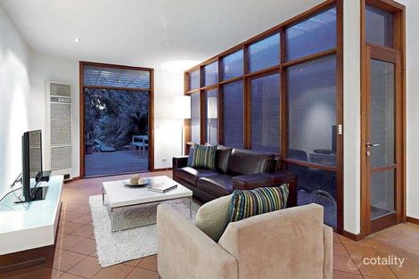 Property photo of 161 Dow Street Port Melbourne VIC 3207