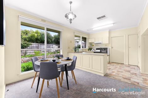 Property photo of 8 Valley View Court Glen Waverley VIC 3150
