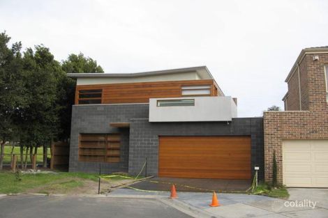 16 Argyle Cl, Hughesdale, VIC 3166