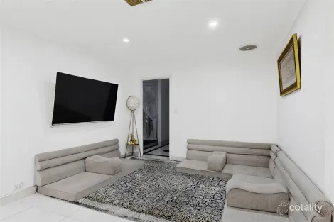Property photo of 14 Rheingold Place Mirrabooka WA 6061