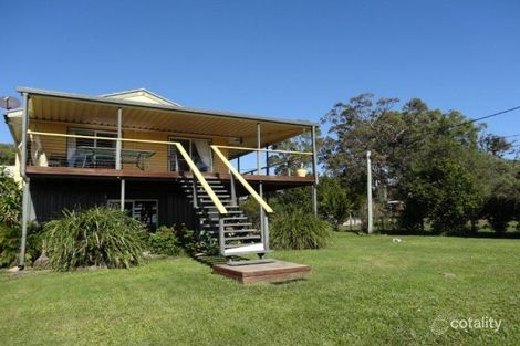 Property photo of 37-39 Wilma Crescent Russell Island QLD 4184