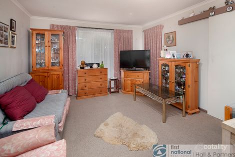 Property photo of 2/39 Ivan Crescent Hampton Park VIC 3976
