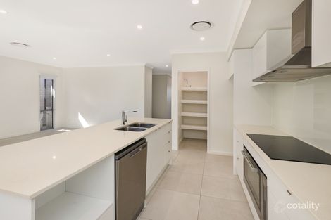 Property photo of 33 Roseleaf Crescent Palmview QLD 4553