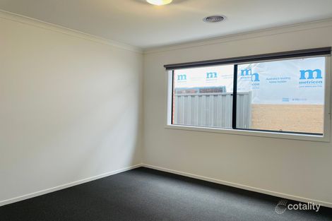 Property photo of 21 Stratus Street Tarneit VIC 3029