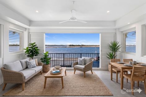5/326-342 Marine Pde, Labrador, QLD 4215