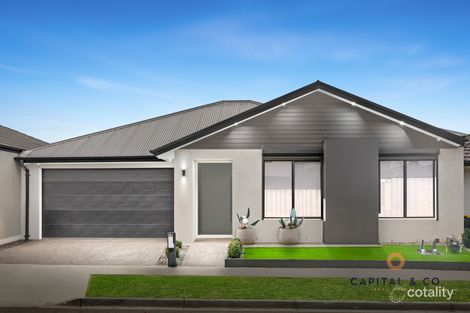 13 Sunnyside Dr, Mickleham, VIC 3064