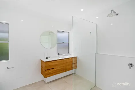 Property photo of 6/75 Arlington Esplanade Clifton Beach QLD 4879
