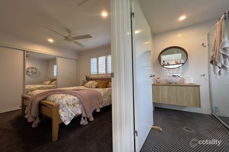 Property photo of 19 Caniaba Crescent Suffolk Park NSW 2481
