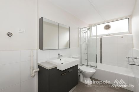 Property photo of 9/30 Wynnstay Road Prahran VIC 3181