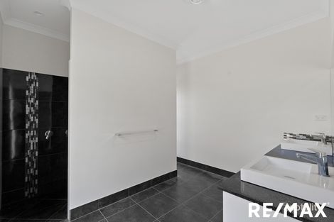 Property photo of 7 Fleming Place Wondunna QLD 4655