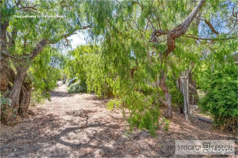 Property photo of 6 Campbell Road Peppermint Grove Beach WA 6271