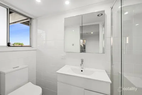 Property photo of 16 Manooka Place Warriewood NSW 2102