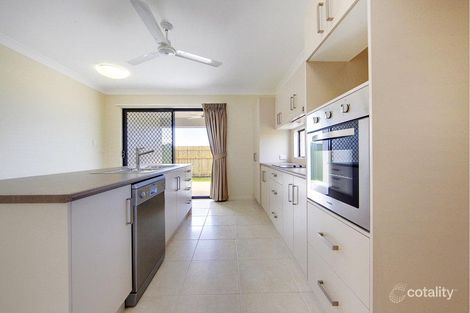 Property photo of 28 Ellenor Street Mount Low QLD 4818