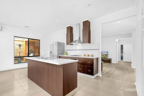 Property photo of 22 Kestrel Road South Morang VIC 3752