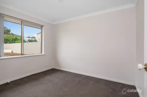 Property photo of 6 Killington Crescent Boulder WA 6432