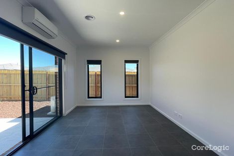 Property photo of 65 Strathlea Drive Cranbourne West VIC 3977