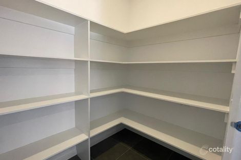 Property photo of 65 Strathlea Drive Cranbourne West VIC 3977