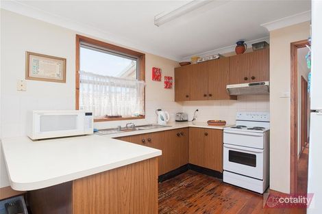 Property photo of 12 Cromarty Crescent Anna Bay NSW 2316