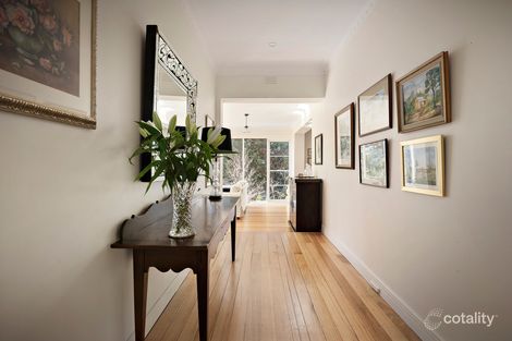 Property photo of 31 Bruarong Crescent Frankston South VIC 3199