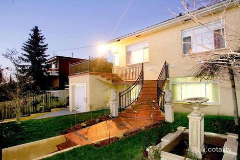 Property photo of 21 Singleton Road Balwyn North VIC 3104