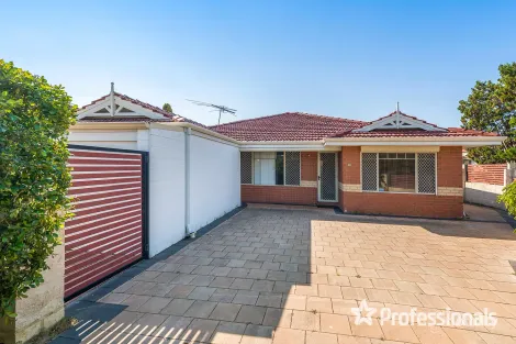 Property photo of 53 Blackwattle Parade Padbury WA 6025