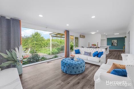 Property photo of 5 Moor Park Crest Doncaster East VIC 3109