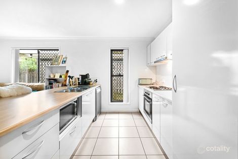 Property photo of 32 Presentation Boulevard Nambour QLD 4560