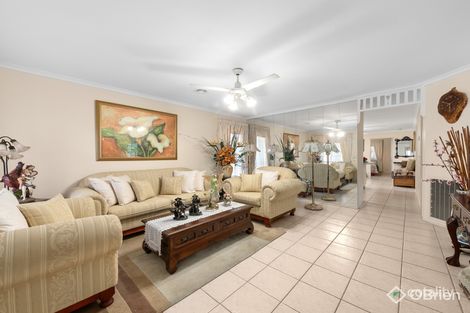 Property photo of 1 Captain Cook Close Skye VIC 3977