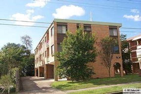 Property photo of 2/66 York Street Coorparoo QLD 4151