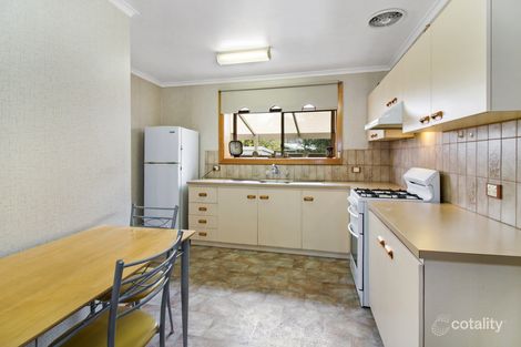 Property photo of 16 Inglenook Crescent Frankston VIC 3199