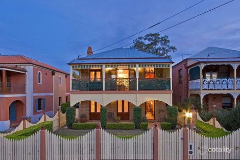 Property photo of 18 Britannia Street Manly QLD 4179