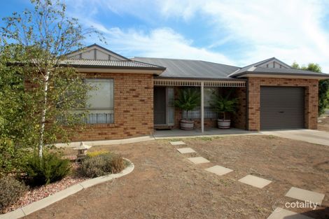 1/8 Backway Ct, Maryborough, VIC 3465