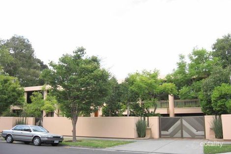 Property photo of 30-32 Irving Road Toorak VIC 3142
