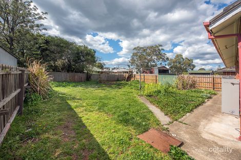 Property photo of 23 Brunei Crescent Heidelberg West VIC 3081