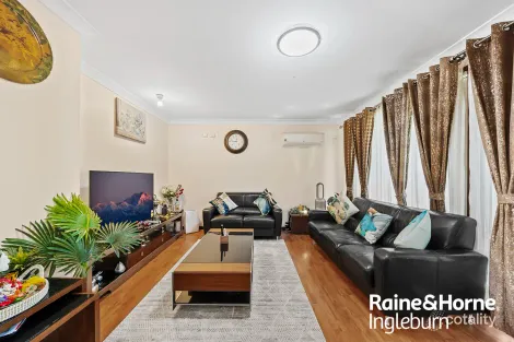 Property photo of 37 Naylor Place Ingleburn NSW 2565