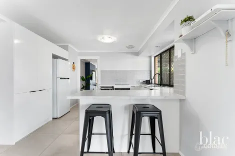 Property photo of 36 Eyre Avenue Petrie QLD 4502