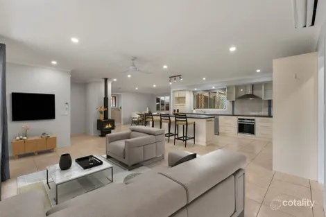 Property photo of 34 Madison Court Munruben QLD 4125