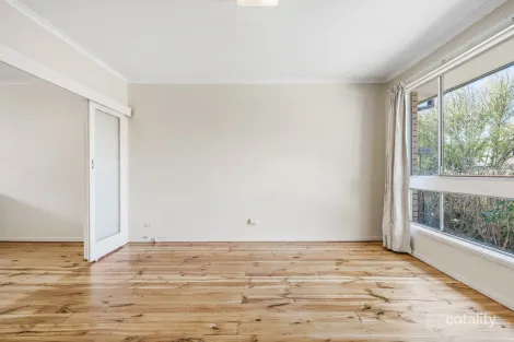 Property photo of 2/321 Rossmoyne Street Thornbury VIC 3071