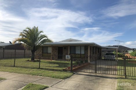 20 Moatah Dr, Beachmere, QLD 4510