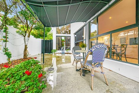 Property photo of 2/7026 Vista Drive Benowa QLD 4217