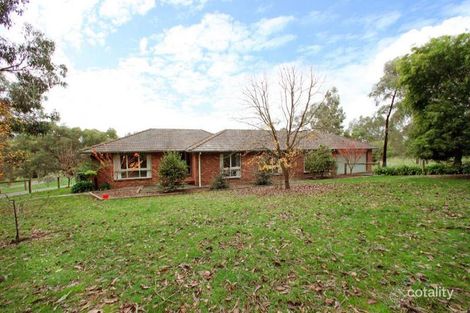 Property photo of 17 Carters Lane Seville VIC 3139