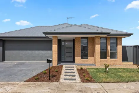 19 Lee Rd, Lucas, VIC 3350