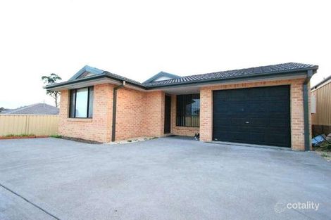 2/16 Peregrine Cl, Aberglasslyn, NSW 2320