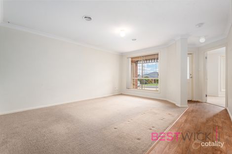 Property photo of 20 Sundown Drive Kelso NSW 2795