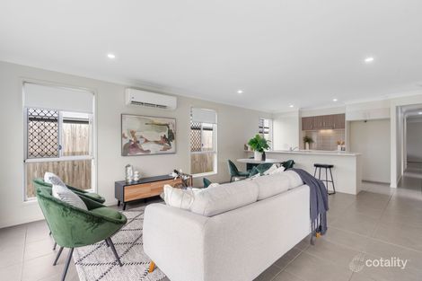 22 Anne St, Park Ridge, QLD 4125