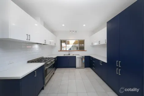 Property photo of 5 Marjory Street Fawkner VIC 3060