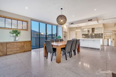 Property photo of 84 Excelsior Heights Craigieburn VIC 3064