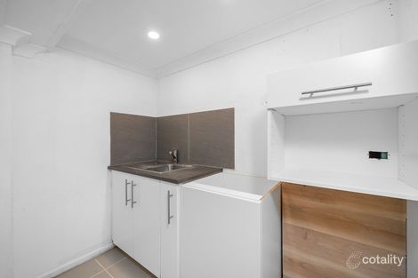 Property photo of 16 Roscommon Crescent Killarney Heights NSW 2087