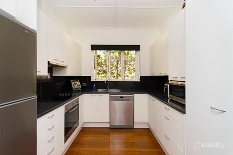 Property photo of 410 Bennetts Road Norman Park QLD 4170